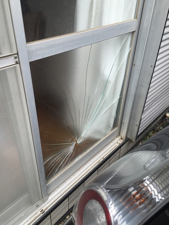 東京のガラス修理 交換 ガラパゴス 工事ブログです